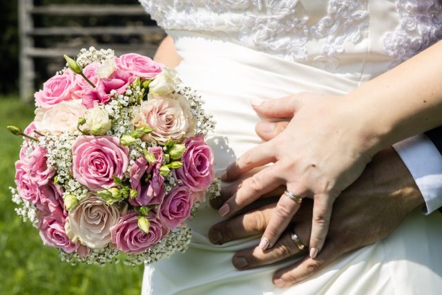 poročna fotografija studio magična svetloba