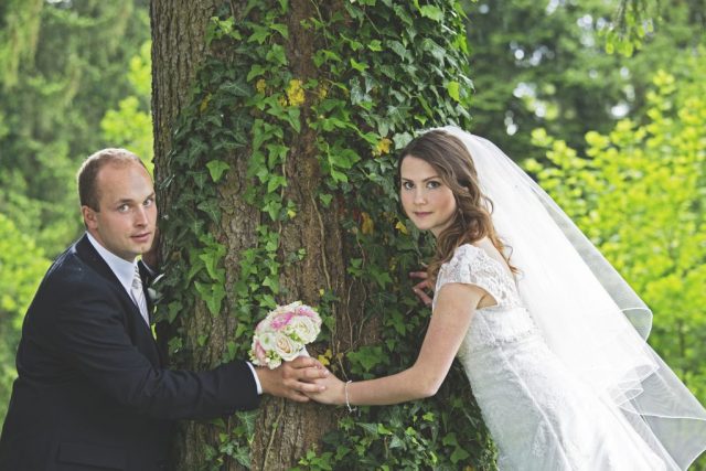 poročna fotografija studio magična svetloba